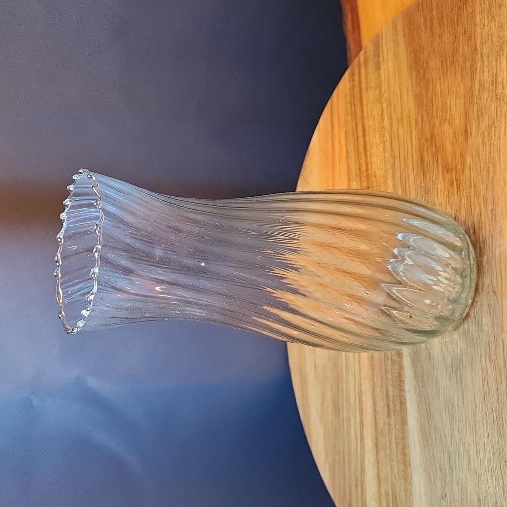 The Crystal Collection 7 in Glass Vase w/ Swirl Pattern design in box  Not Used